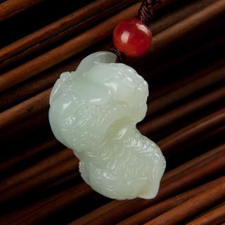 和田玉貔貅吊坠白玉玉石貔貅男女款玉挂件玉坠送证书